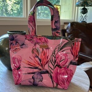 Consuela flamingo lunch bag